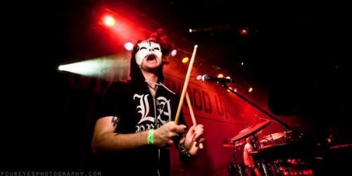 Hollywood Undead