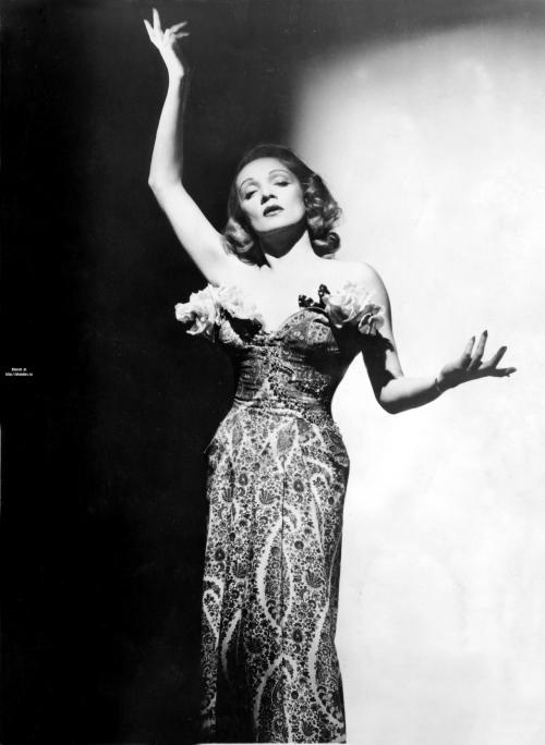 ������ ������ / Marlen Dietrich