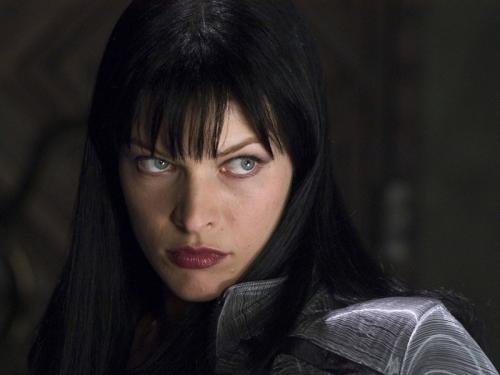 Milla Jovovich HD Wallpapers